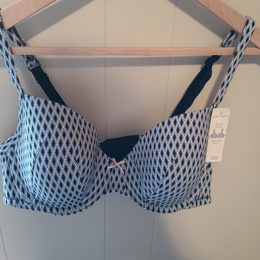 Cacique Black and White Patterned Bra